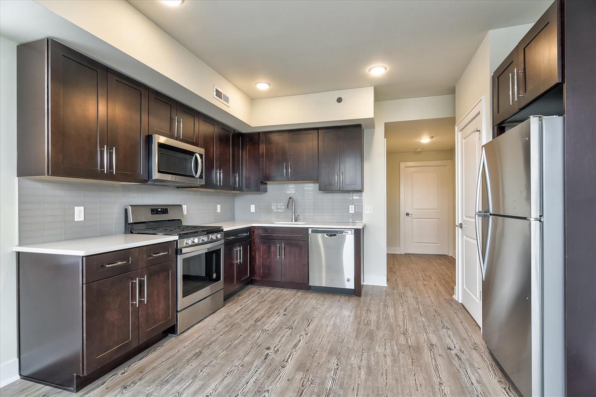 25 Hillside Ave - 108